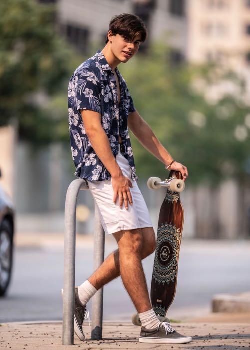 AdamHendler :uploads/photos/adamh_111.jpg