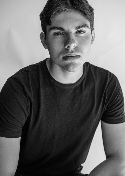 AdamHendler :uploads/photos/adamh_test_shoot_in.jpg