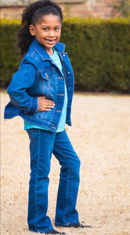 ArianaStevens :uploads/photos/arianas_1065.jpg